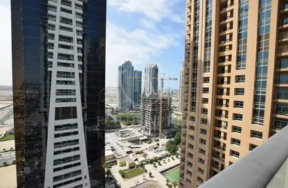 Apartment - 1 Bedroom - 1 Bathroom for rent in Bonnington Tower - JLT Cluster J - Jumeirah Lake Towers - Dubai