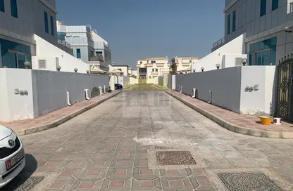 Villa - 6 Bedrooms - 7 Bathrooms for rent in Mazyad Mall - Mohamed Bin Zayed City - Abu Dhabi