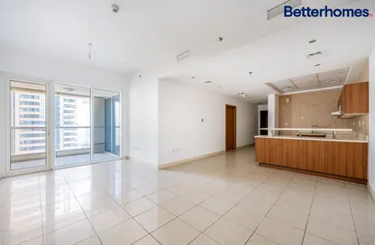 Apartment - 1 Bedroom - 2 Bathrooms for sale in Sulafa Tower - Dubai Marina - Dubai