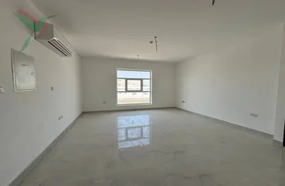 Apartment - 1 Bedroom - 2 Bathrooms for rent in Slemi - Al Jimi - Al Ain