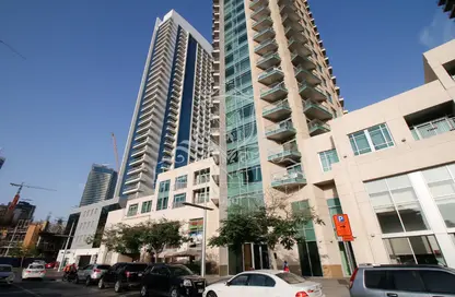 Apartment - 2 Bedrooms - 3 Bathrooms for sale in Burj Al Nujoom - Downtown Dubai - Dubai