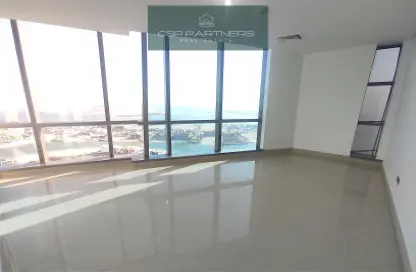 Apartment - 1 Bedroom - 2 Bathrooms for rent in Etihad Tower 2 - Etihad Towers - Corniche Road - Abu Dhabi