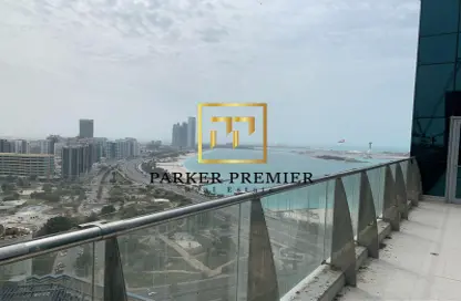 Apartment - 4 Bedrooms - 5 Bathrooms for rent in Baynuna Tower 2 - Corniche Road - Abu Dhabi