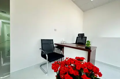 Business Centre - Studio - 1 Bathroom for rent in Red Avenue - Al Garhoud - Dubai