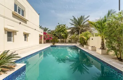 Villa - 4 Bedrooms - 4 Bathrooms for sale in Meadows 9 - Meadows - Dubai