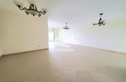 Apartment - 3 Bedrooms - 4 Bathrooms for rent in Al Majaz 3 - Al Majaz - Sharjah