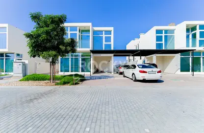 Villa - 6 Bedrooms - 6 Bathrooms for rent in Acuna - The Roots DAMAC Hills 2 - Damac Hills 2 - Dubai