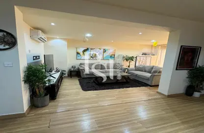 Villa - 3 Bedrooms - 3 Bathrooms for sale in Zone 7 - Hydra Village - Abu Dhabi