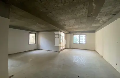 Empty Room image for: Office Space - Studio - 1 Bathroom for rent in Al Ghurair Center - Al Riqqa - Deira - Dubai, Image 1