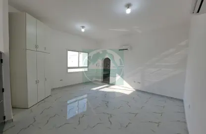 Apartment - Studio - 1 Bathroom for rent in Madinat Al Riyad - Abu Dhabi