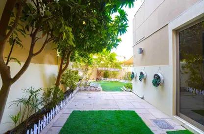 Townhouse - 3 Bedrooms - 5 Bathrooms for sale in Qattouf Community - Al Raha Gardens - Abu Dhabi