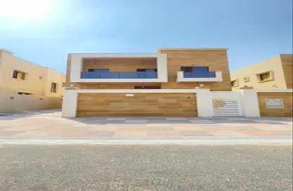 Villa - 5 Bedrooms for rent in Al Zaheya Gardens - Al Zahya - Ajman