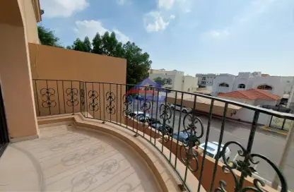 Apartment - 2 Bedrooms - 2 Bathrooms for rent in Al Qubaisat - Al Mushrif - Abu Dhabi