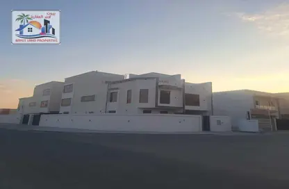 Villa - 4 Bedrooms - 4 Bathrooms for rent in Al Zahia - Muwaileh Commercial - Sharjah