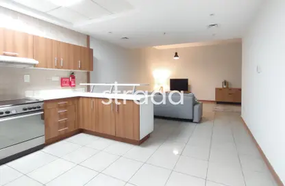 Apartment - 1 Bedroom - 1 Bathroom for sale in Sulafa Tower - Dubai Marina - Dubai