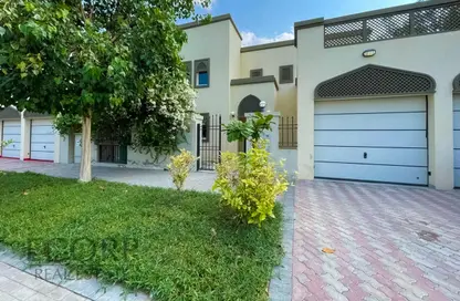 Villa - 4 Bedrooms - 5 Bathrooms for sale in Legacy - Jumeirah Park - Dubai