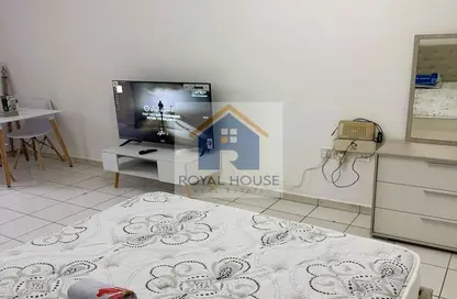 Apartment - 1 Bathroom for rent in New Al Taawun Road - Al Taawun - Sharjah