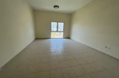 Apartment - 1 Bathroom for rent in Discovery Gardens - Dubai