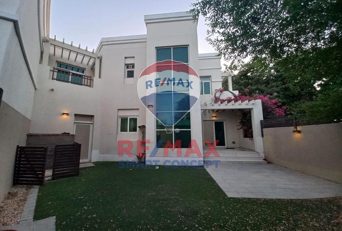 Townhouse - 2 Bedrooms - 3 Bathrooms for sale in Waterfall District - Al Ghadeer - Abu Dhabi