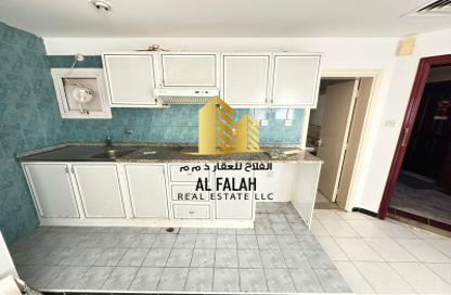 Apartment - 1 Bathroom for rent in Zayd Bin Aslam Street - Abu shagara - Sharjah