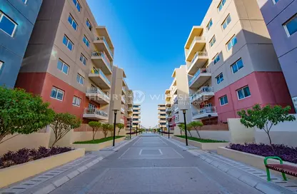 Apartment - 2 Bedrooms - 2 Bathrooms for sale in Tower 25 - Al Reef Downtown - Al Reef - Abu Dhabi