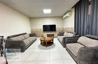 Apartment - 1 Bedroom - 1 Bathroom for rent in Khalifa City A Villas - Khalifa City A - Khalifa City - Abu Dhabi