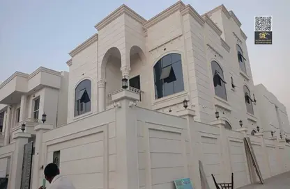 Villa - 5 Bedrooms - 6 Bathrooms for sale in Ajman Global City - Al Alia - Ajman