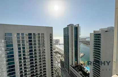 Apartment - 2 Bedrooms - 1 Bathroom for sale in Marina Vista - EMAAR Beachfront - Dubai Harbour - Dubai