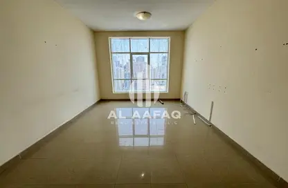 Apartment - 2 Bedrooms - 2 Bathrooms for rent in Al Taawun Street - Al Taawun - Sharjah