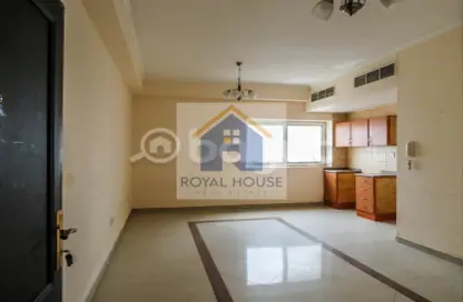 Apartment - 1 Bathroom for sale in Al Nahda - Sharjah