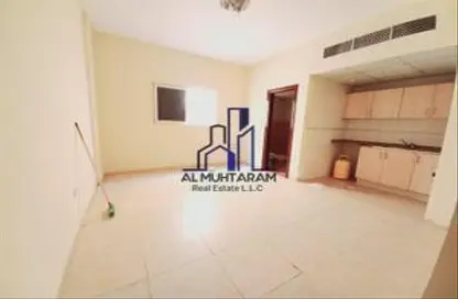 Apartment - Studio - 1 Bathroom for rent in Al Mujarrah - Al Sharq - Sharjah