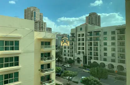 Apartment - 2 Bedrooms - 3 Bathrooms for rent in Al Thayyal 1 - Al Thayyal - Greens - Dubai