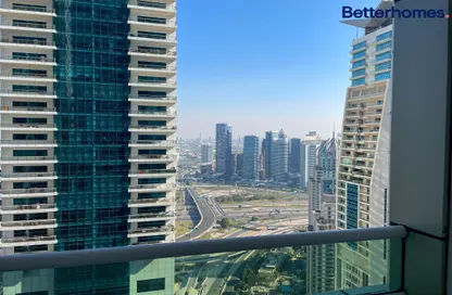 Apartment - 1 Bedroom - 2 Bathrooms for rent in Marina Pinnacle - Dubai Marina - Dubai