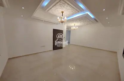 Apartment - 3 Bedrooms - 4 Bathrooms for rent in Shakhbout City - Abu Dhabi