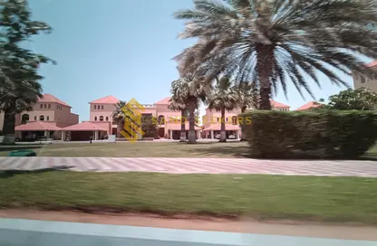 Villa - 4 Bedrooms - 5 Bathrooms for rent in Sas Al Nakheel - Abu Dhabi