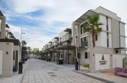 Villa - 3 Bedrooms - 4 Bathrooms for rent in District 1C - Jumeirah Village Triangle - Dubai