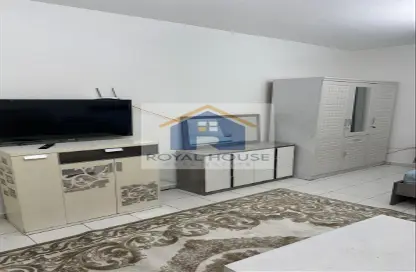 Apartment - 1 Bathroom for rent in Al Taawun - Sharjah