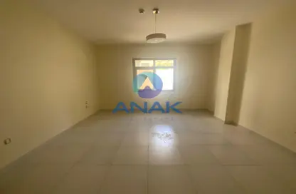 Villa - 2 Bedrooms - 2 Bathrooms for rent in Al Waleed Residence - Jumeirah Village Circle - Dubai