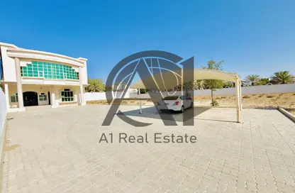 Villa - 4 Bedrooms - 7 Bathrooms for rent in Falaj Hazzaa - Al Ain