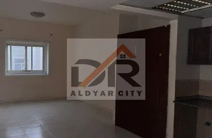 Apartment - 1 Bathroom for rent in Al Rashidiya Towers - Al Rashidiya - Ajman Downtown - Ajman