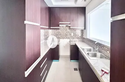 شقة - 2 غرف نوم - 3 حمامات للايجار في شقق إدين - مدينة السيارات - دبي