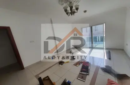 Apartment - 2 Bedrooms - 3 Bathrooms for rent in Geepas Building 6 - Al Nakhil - Ajman