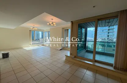 Apartment - 3 Bedrooms - 4 Bathrooms for rent in Al Yass Tower - Emaar 6 Towers - Dubai Marina - Dubai