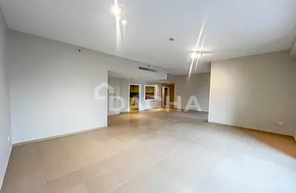 Apartment - 3 Bedrooms - 4 Bathrooms for rent in Rimal 4 - Rimal - Jumeirah Beach Residence - Dubai