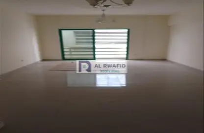 Apartment - 3 Bedrooms - 3 Bathrooms for rent in Al Rashidiya Towers - Al Rashidiya - Ajman Downtown - Ajman