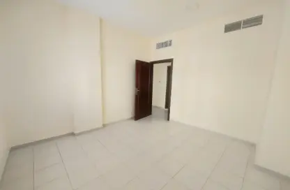 Apartment - 1 Bedroom - 1 Bathroom for rent in Muwailih Building - Muwaileh - Sharjah