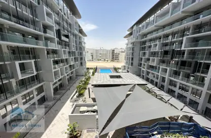 Apartment - 1 Bathroom for rent in Oasis 1 - Oasis Residences - Masdar City - Abu Dhabi