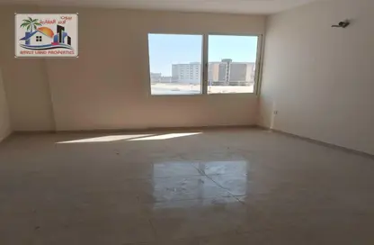 Apartment - Studio - 1 Bathroom for rent in Al Jurf 3 - Al Jurf - Ajman Downtown - Ajman