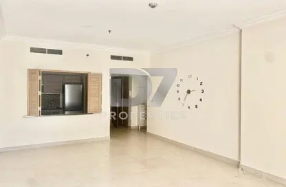 Apartment - 1 Bedroom - 2 Bathrooms for sale in Qamar 2 - Madinat Badr - Al Muhaisnah - Dubai