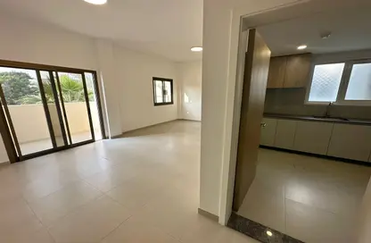 Apartment - 1 Bedroom - 1 Bathroom for rent in The Gardens Buildings - The Gardens - Dubai